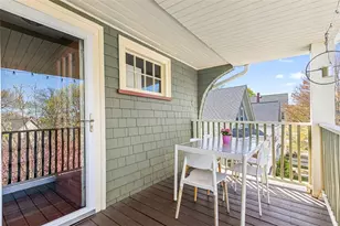 35 Exeter St, Providence, RI 02906 - Photo 14
