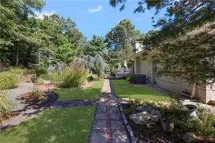 22 Brook View Dr, Scituate, RI 02831 - Photo 34