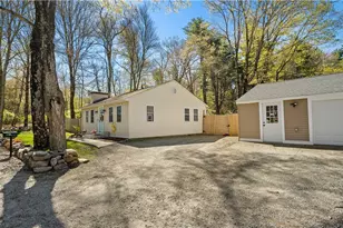410 Field Hill Rd, Scituate, RI 02815 - Photo 4