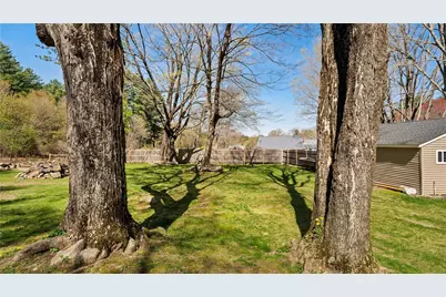 410 Field Hill Road, Scituate, RI 02815 - Photo 34