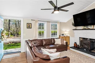 410 Field Hill Rd, Scituate, RI 02815 - Photo 6