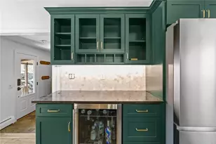 343 Hope Furnace Rd, Scituate, RI 02831 - Photo 6