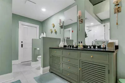 70 Peirce Street, East Greenwich, RI 02818 - Photo 20