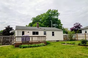 26 Potomac Rd, Warwick, RI 02888 - Photo 38