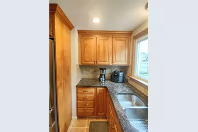 26 Potomac Road, Warwick, RI 02888 - Photo 8