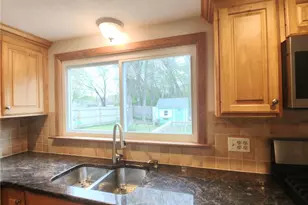 26 Potomac Rd, Warwick, RI 02888 - Photo 8