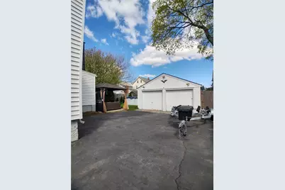 21 Urban Avenue, Pawtucket, RI 02860 - Photo 28