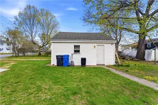 9 Youlden Ave, Cranston, RI 02910 - Photo 28