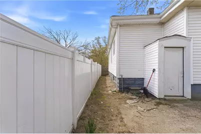 9 Youlden Avenue, Cranston, RI 02910 - Photo 30