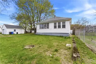 9 Youlden Ave, Cranston, RI 02910 - Photo 26