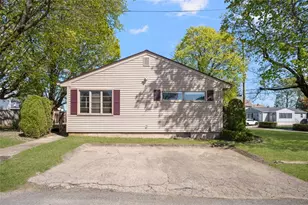 65 Randall St, Cranston, RI 02920 - Photo 42