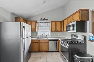 49 Martha Rd, East Providence, RI 02916 - Photo 10