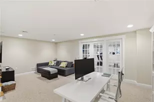 9 Wheeler Ln, Hopkinton, RI 02832 - Photo 28