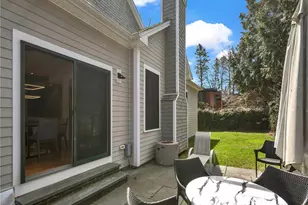 406 Blackstone Blvd, Providence, RI 02906 - Photo 38