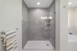 25 Kristin Dr, Cranston, RI 02921 - Photo 36