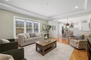 25 Kristin Dr, Cranston, RI 02921 - Photo 24