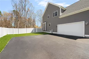 25 Kristin Dr, Cranston, RI 02921 - Photo 50