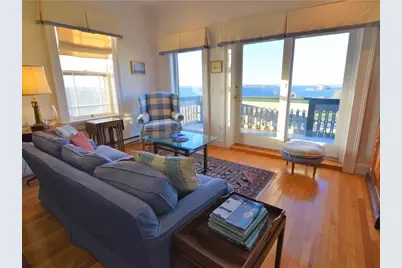 35 Chastellux Avenue #J, Newport, RI 02840 - Photo 4
