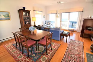 35 Chastellux Ave, Newport, RI 02840 - Photo 2