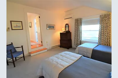 35 Chastellux Avenue #J, Newport, RI 02840 - Photo 12