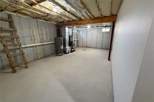 378 Gauthier Dr, Woonsocket, RI 02895 - Photo 20
