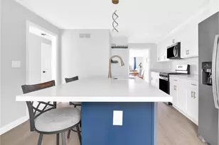 40 Waterview Dr, Smithfield, RI 02917 - Photo 10
