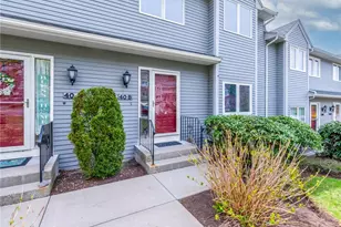40 Waterview Dr, Smithfield, RI 02917 - Photo 2