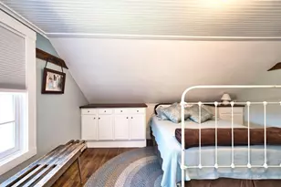 433 E Rd, Tiverton, RI 02878 - Photo 34