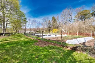 433 E Rd, Tiverton, RI 02878 - Photo 22