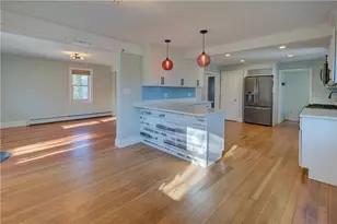 333 Greenwood Ave, Warwick, RI 02886 - Photo 12