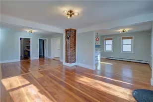 333 Greenwood Ave, Warwick, RI 02886 - Photo 6
