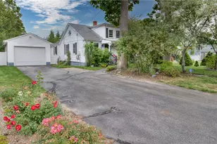 333 Greenwood Ave, Warwick, RI 02886 - Photo 30