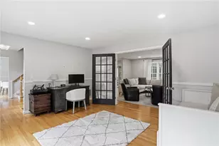 355 Larchwood Dr, Warwick, RI 02886 - Photo 22