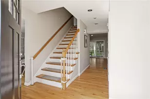 355 Larchwood Dr, Warwick, RI 02886 - Photo 16