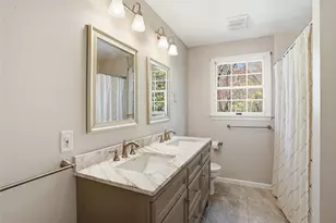 355 Larchwood Dr, Warwick, RI 02886 - Photo 40