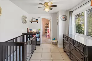 25 Pine Swamp Rd, Cumberland, RI 02864 - Photo 16