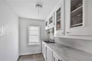 79 Chestnut Hill Ave, Cranston, RI 02920 - Photo 12