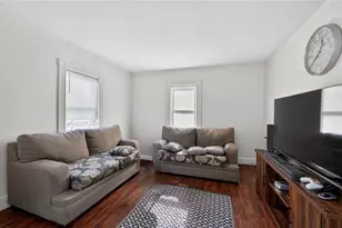 79 Chestnut Hill Ave, Cranston, RI 02920 - Photo 10