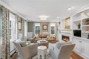 230 Briarbrook Dr, North Kingstown, RI 02852 - Photo 16