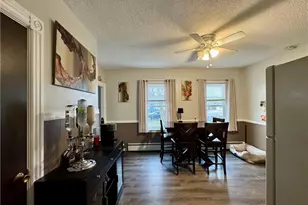 142 Carter Ave, Pawtucket, RI 02861 - Photo 8