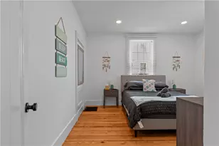 13 Sherman St, Newport, RI 02840 - Photo 14
