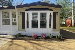 6 Hide Away, Coventry, RI 02816 - Photo 2