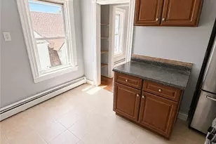 284 Massachusetts Ave, Providence, RI 02905 - Photo 10