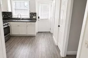 85 Pleasant St, Warwick, RI 02886 - Photo 2