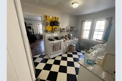85 Governor Street, Providence, RI 02906 - Photo 14