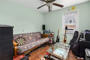 89 Knowles St, Providence, RI 02906 - Photo 22