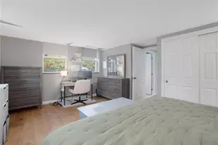 15 Curtis St, Cranston, RI 02920 - Photo 16
