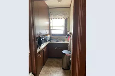 100 S. Blossom Street, East Providence, RI 02914 - Photo 22