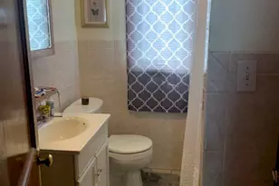 100 S Blossom St, East Providence, RI 02914 - Photo 18