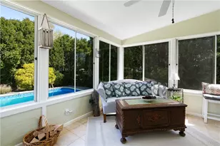 43 Academy Ave, Bristol, RI 02809 - Photo 16